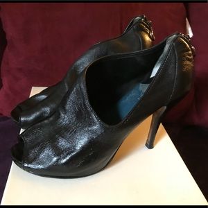 Max studio open toe booties in Black.